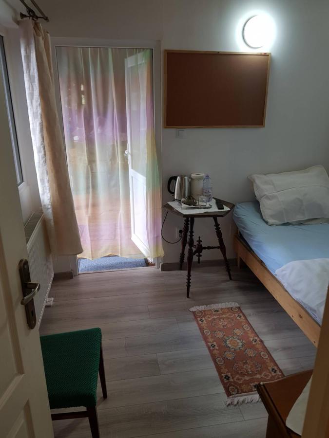 Hompot Accommodation เดวา ภายนอก รูปภาพ