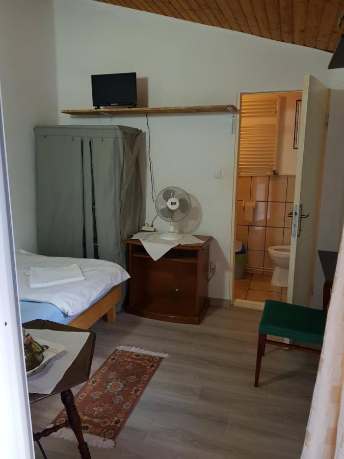 Hompot Accommodation เดวา ภายนอก รูปภาพ