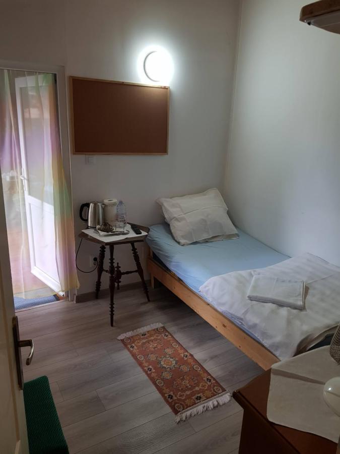 Hompot Accommodation เดวา ภายนอก รูปภาพ