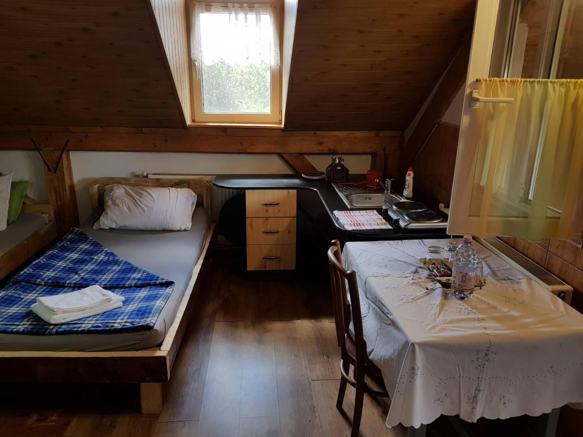 Hompot Accommodation เดวา ภายนอก รูปภาพ
